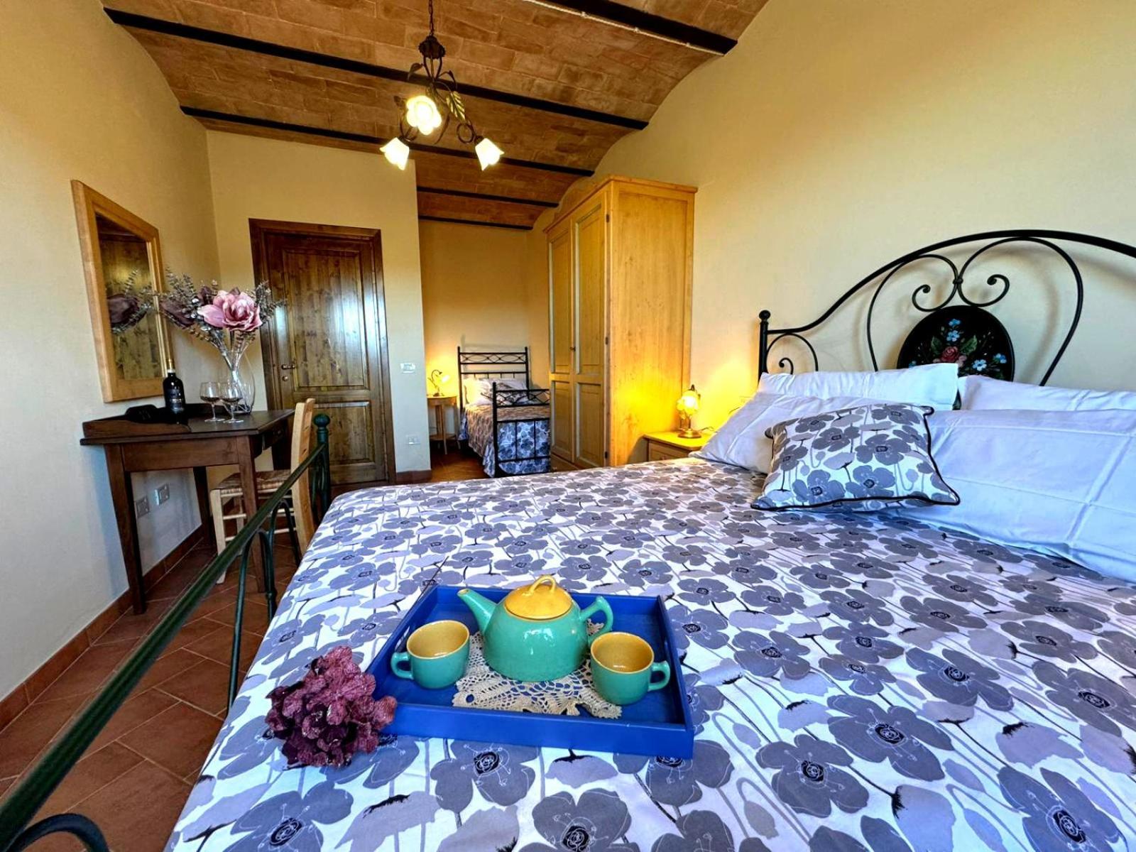 Poggio Giulia Guest House Montaione Exterior photo